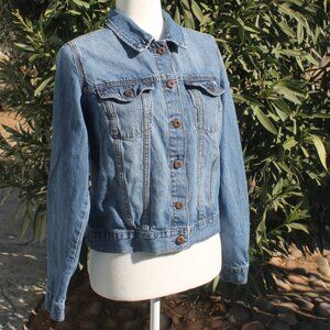 FOREVER 21 Denim Jean Jacket Woman Size Large Medium Blue Classic Button Front